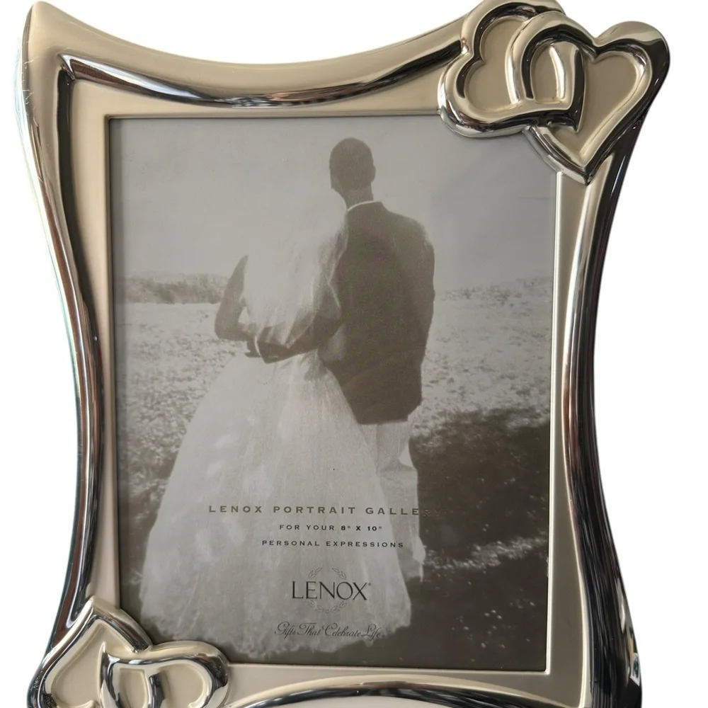 Vintage Lenox Gallery wedding Photo Frame Silver Hearts 8 X 10
